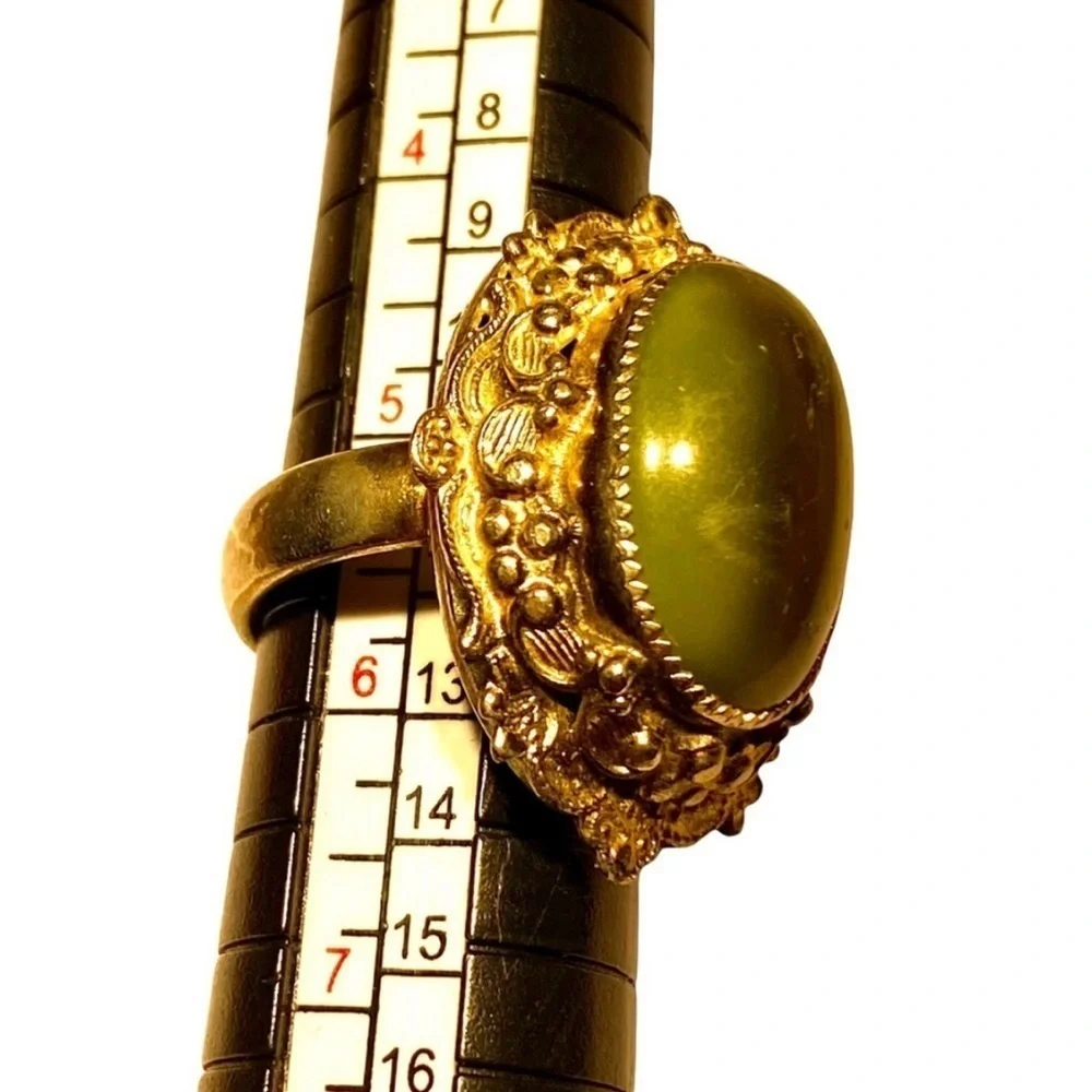 WHITING & DAVIS CATS EYE ONYX RING 5 1/2